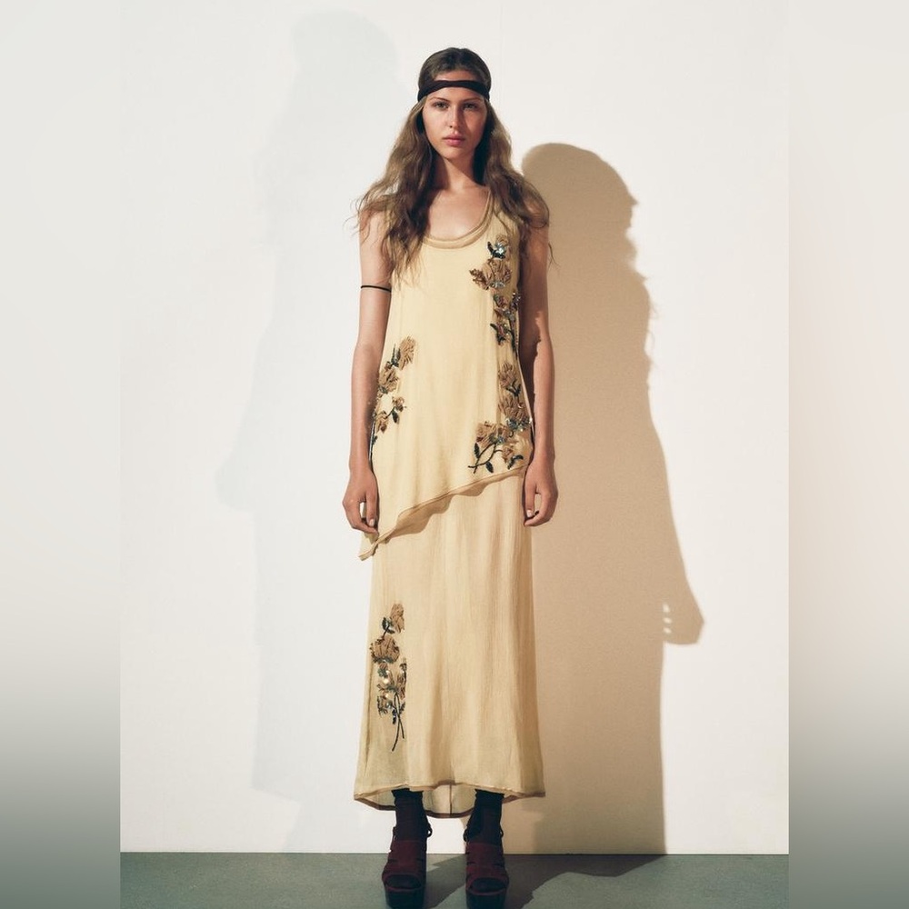 ZARA | EMBROIDERED FLOWER TOP DRESS | ZW COLLECTION - Picture 3 of 5